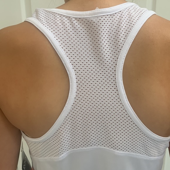 NWT Jockey White Racerback Moisture-Wicking Tank Size M - Picture 4 of 7